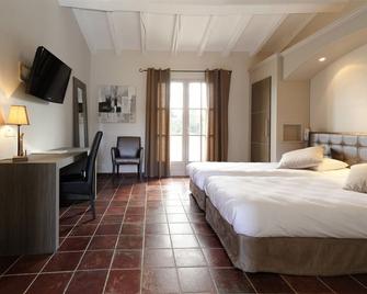 Hôtel Restaurant La Bergerie - Carcassonne - Schlafzimmer