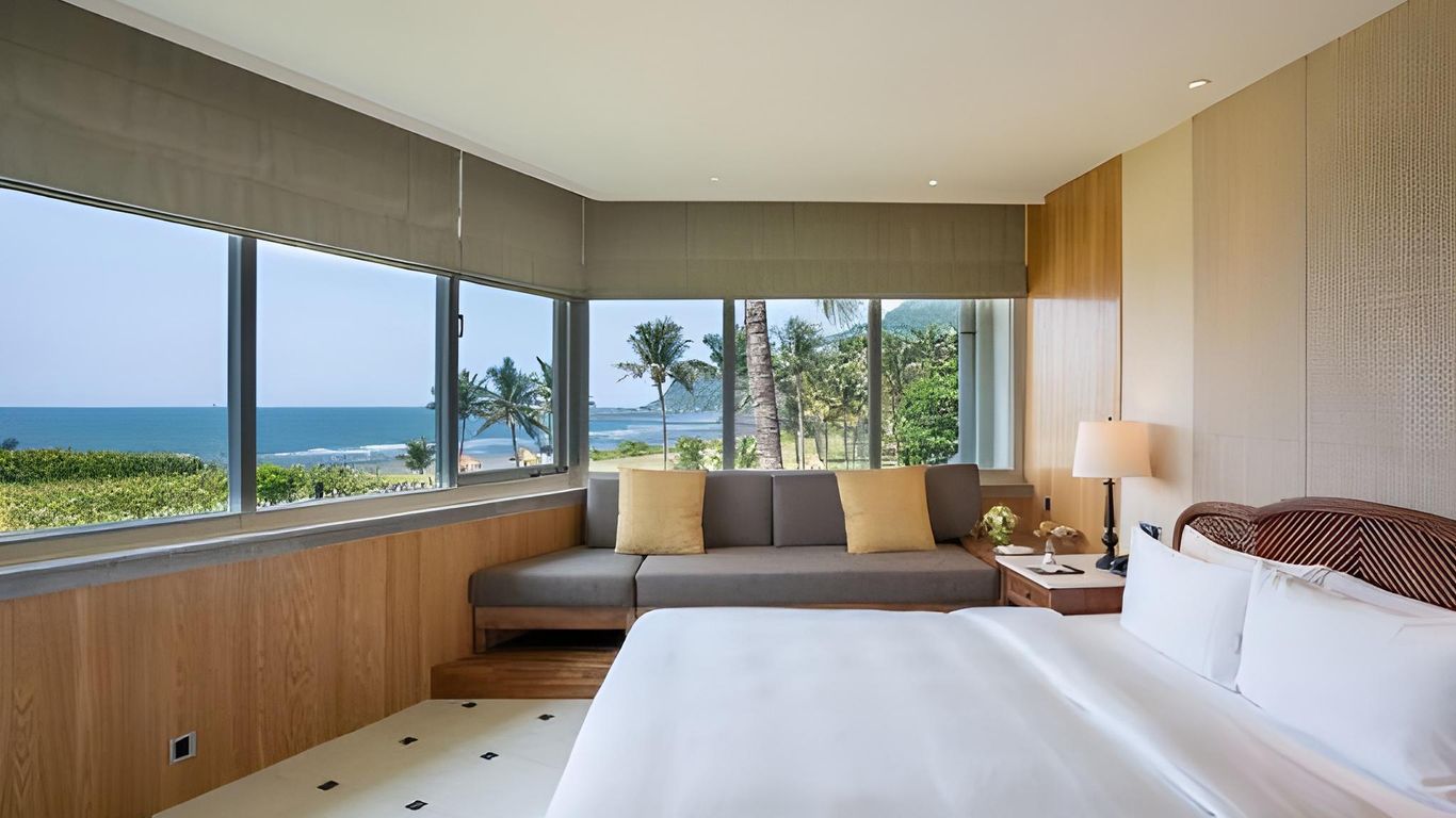 Sizihwan Sunset Beach Resort