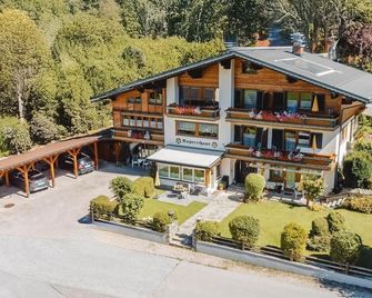 Ferienwohnungen Rupertihaus - Flachau - Building