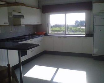 Rural house (full rental) Verde y Mar for 6 people - Sanxenxo - Kitchen