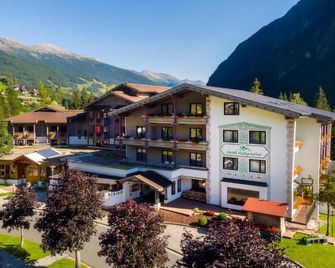 Sporthotel Heiligenblut - Heiligenblut - Building