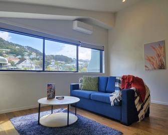 U Suites Kilbirnie - Wellington - Living room