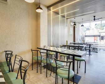 Townhouse Arvind Marg Pachamarhi - Pachmarhi - Restaurant