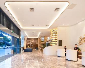 Atour X Hotel Shenzhen Longhua Dalang Commercial Center - Shenzhen - Lobby