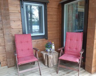Hyvölän Mökit - Ähtäri - Patio