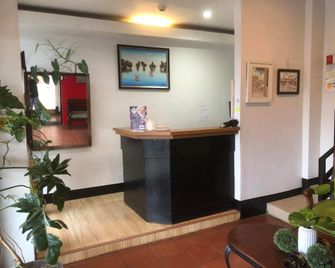 Red-C Residences - Iligan - Recepción