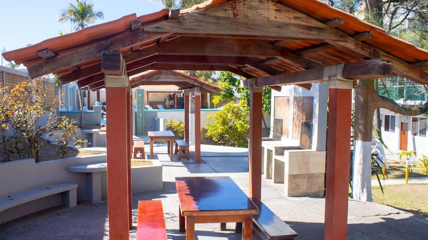 Hotel Las Jacarandas