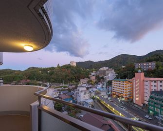 莫維爾阿瑞瑪酒店 - 神戶 - 陽台