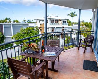 Rimini Holiday Apartments - Noosaville - Balcony