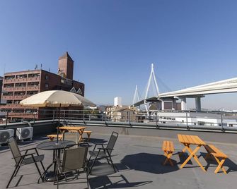 Tabist Osaka Port Hotel L'espoir - Osaka - Balcony