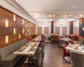 Mystical Valley View Resort and Spa, Udaipur - אודאיפור - מסעדה