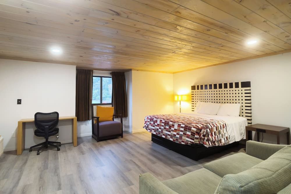 Tennessee Mountain Lodge Riverside By OYO