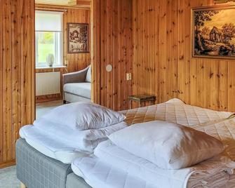 Gorgeous Home In Eksjö With Kitchen - Eksjö - Bedroom