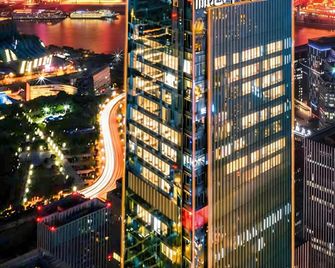 Lisse Peninsula Hotel in Hongyadong, Jiefangbei, Chongqing - Chongqing - Building