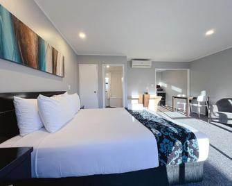 Camelot On Ulster - Hamilton - Bedroom