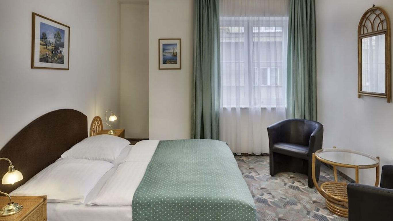 Hotel Otar