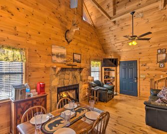 Creekside Cabin in the Blue Ridge Mountains! - Blue Ridge