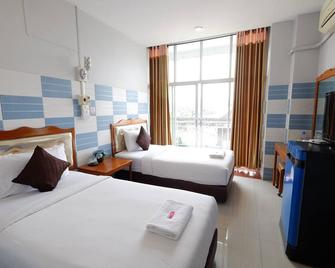 Mitaree Hotel 1 - Mae Sariang - Camera da letto