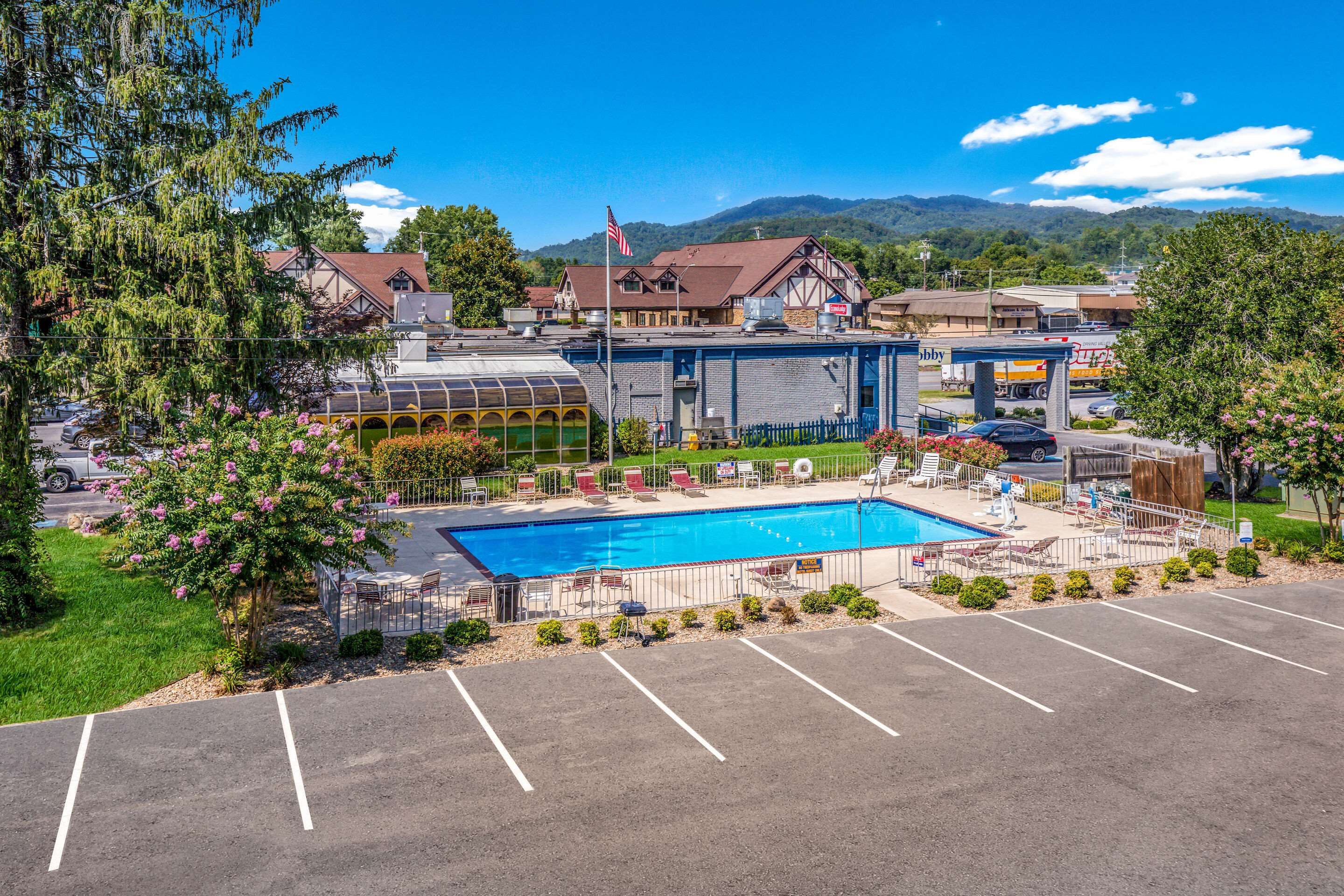Suburban Studios Middlesboro - Middlesboro - Басейн