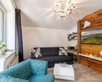 Mountain Love Appartements - by myNests - Aich - Huiskamer