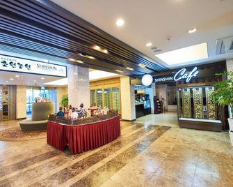 Shin Shin Hotel - Busan - Lobby