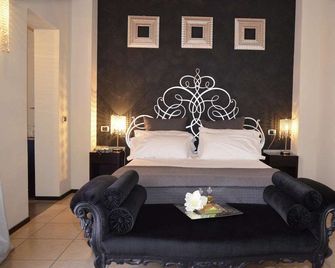Cassisi Hotel - Milazzo - Camera da letto