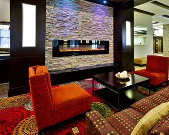 Holiday Inn & Suites Chicago Northwest - Elgin By IHG - Elgin - Edificio