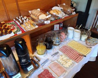 Pousada Tissiani Gramado (Adults Only) - גרמאדו - בופה