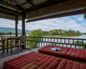 Champa Lodge - Kampot - Balcony