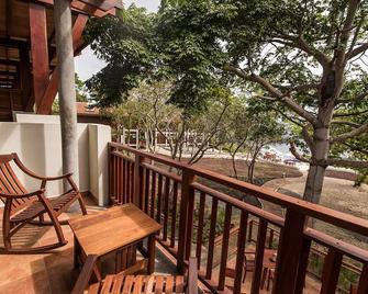 Pacaya Lodge and Spa - Masaya - Balcony