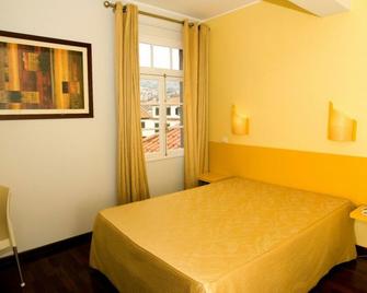 Residencial Chafariz /Queimada - Funchal - Bedroom