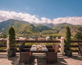 Alpine Lounge Kazbegi - Stepantsminda - Balcony