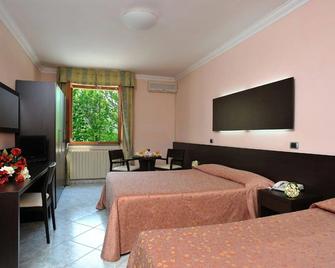 Hotel La Meridiana - Urbino - Habitación
