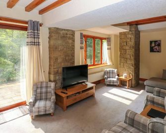 Highwood Lodge - Huddersfield - Sala de estar