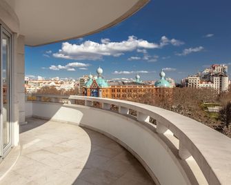 Luzeiros Suites - Lisbon - Balcony