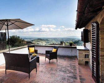 托爾托利廣場民宿 - 聖吉米納諾 - 陽台