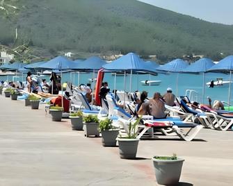 그린포트 보드럼 호텔 - 보드룸 - 해변