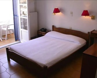 Naias Hotel - Livadi