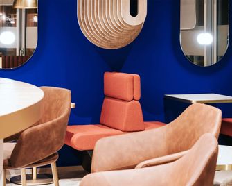 Novotel Angers Centre Gare - Angers - Lounge