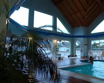 Village Catedral Hotel Resort & Spa - Bariloche - Pileta