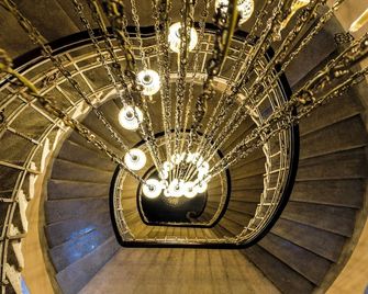Bandirma Palas Otel - Bandirma - Escaleras