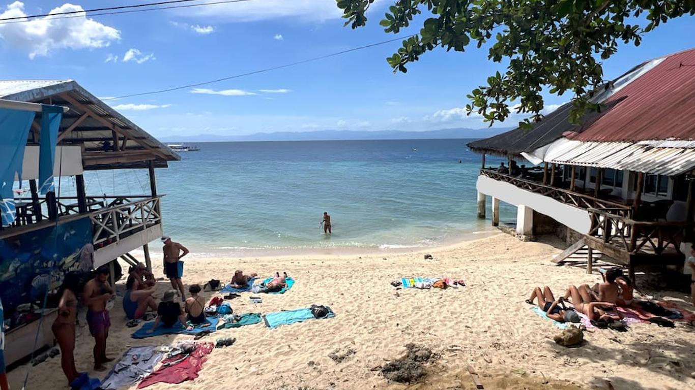 Neptune Diving Resort Moalboal