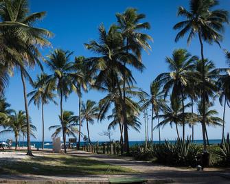 Bahia Plaza Hotel - Camacari - Spiaggia