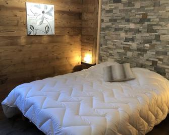 Vosgienne farmhouse, 5 bedroom terrace, petanque area, motorcycle garage - Ventron - Habitación