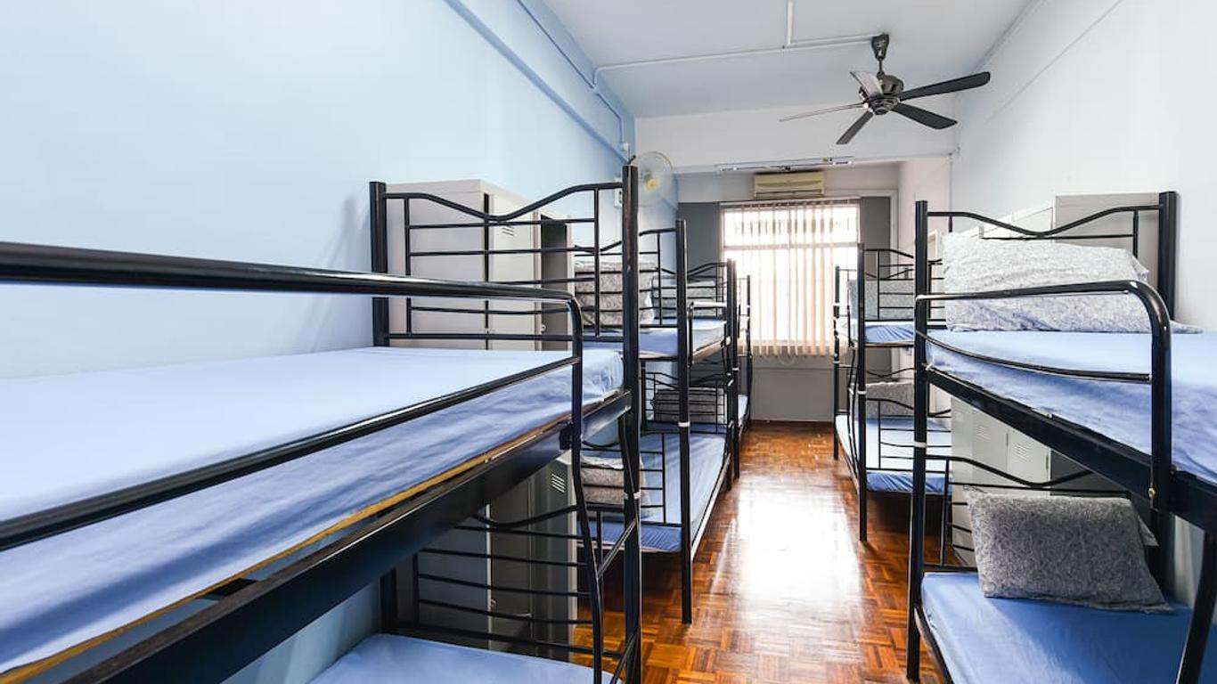 Spot On 89872 Kuantan Backpackers