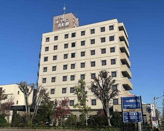 Hotel Route-Inn Kakamigahara - Kakamigahara - Gebäude