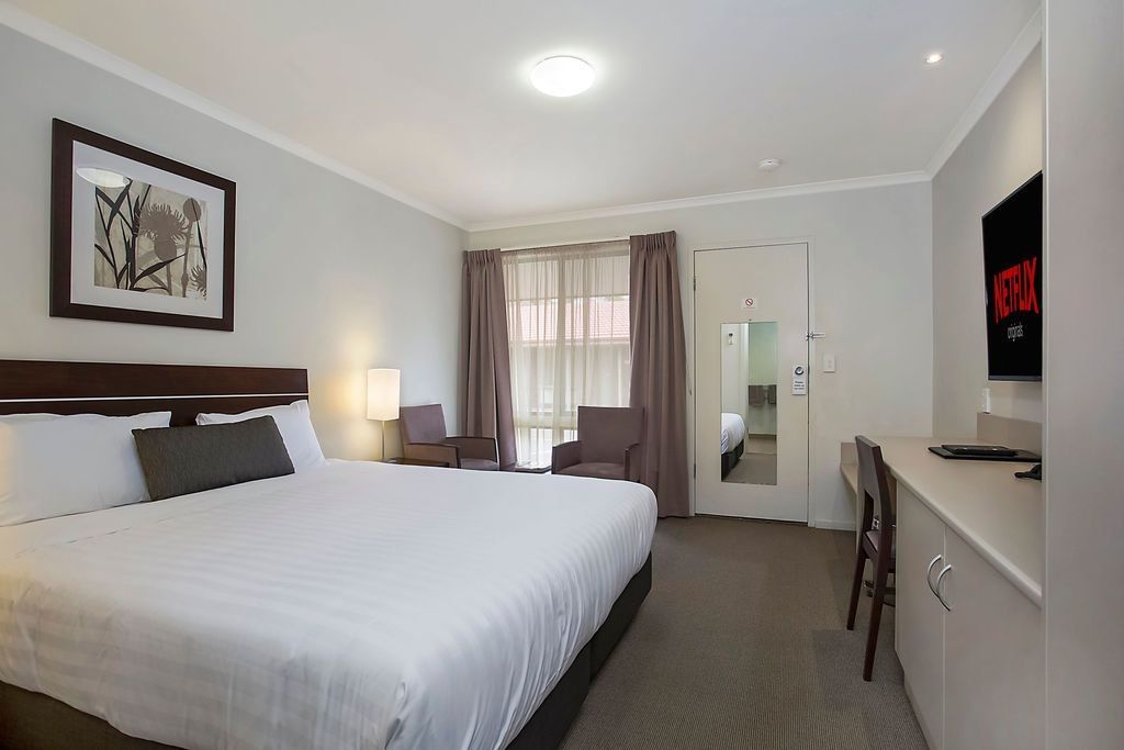 Elm Tree Motel - Warrnambool - Bedroom