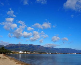 فيو لودج بيوا - أوتسو - شاطئ