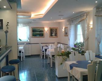 Hotel Vila Bojana - Bled - Restaurant