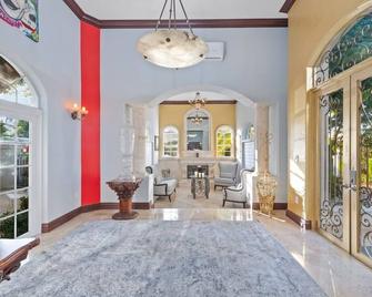 8br Majestic Pool Paradise - Coral Gables - Lobby